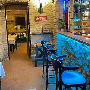 https://hostel-alba.praguehotelsweb.com