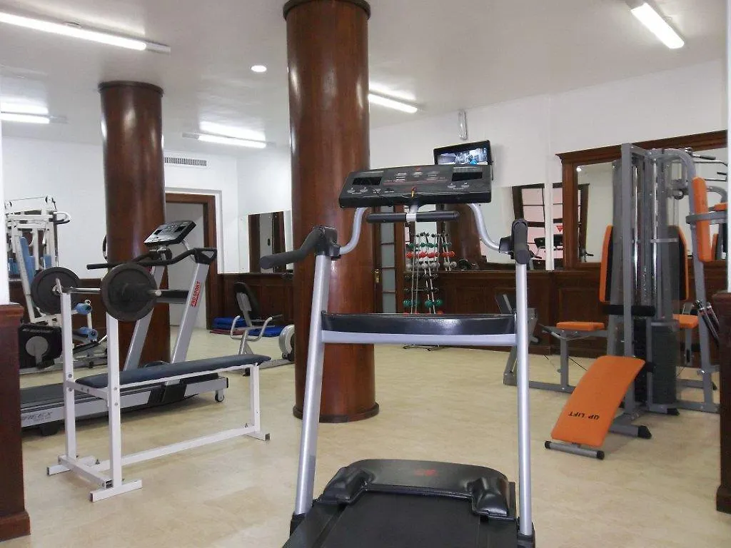 City Hotel Porto Alegre 4*,