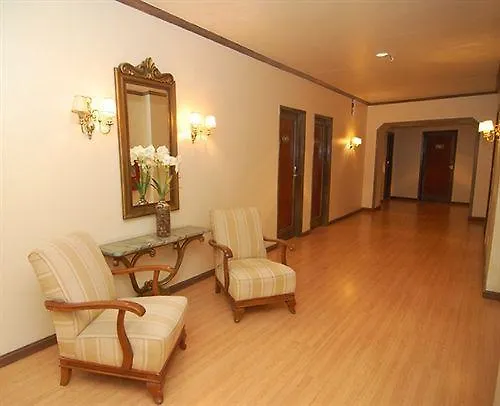 City Hotel Porto Alegre 4*,
